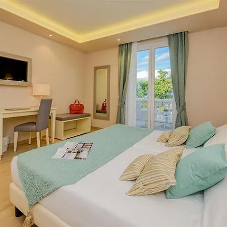 Hotel apartamentowy Garuti Village Padenghe sul Garda