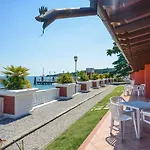 Garuti Village Aparthotel Padenghe sul Garda