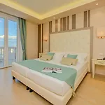 Garuti Village Aparthotel