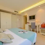 Garuti Village Aparthotel