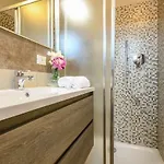 Garuti Village Aparthotel 3*